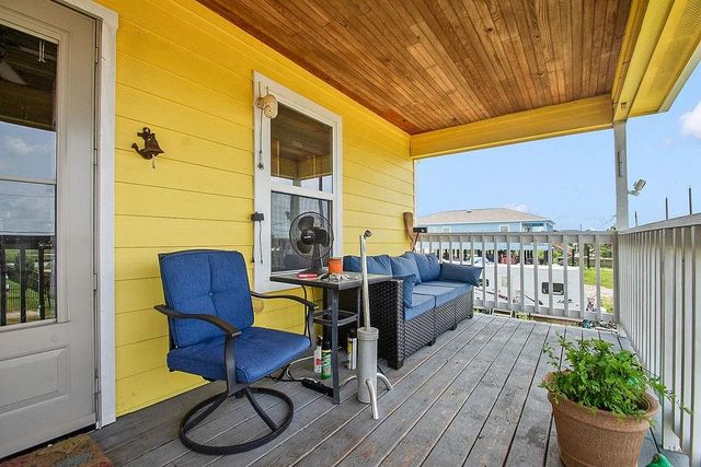 727 18th Street, Dickinson, TX 77539