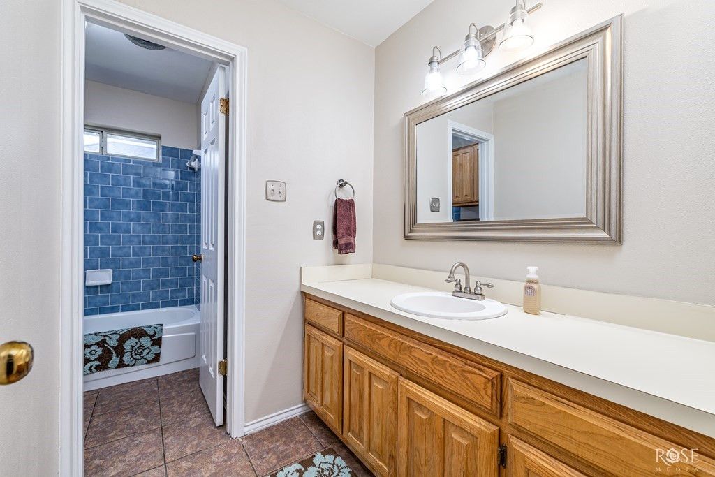 Image 21 of property listing at 3421 Ridgecrest Lane, San Angelo, TX 76904