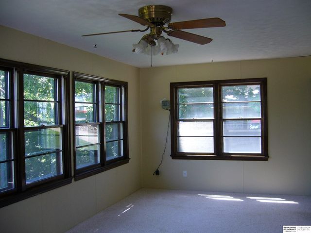 707 N Bellevue Boulevard, Bellevue, NE 68005