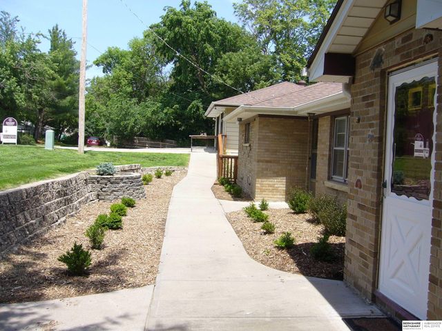 707 N Bellevue Boulevard, Bellevue, NE 68005