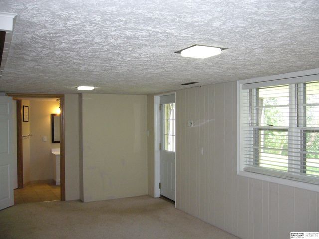 707 N Bellevue Boulevard, Bellevue, NE 68005