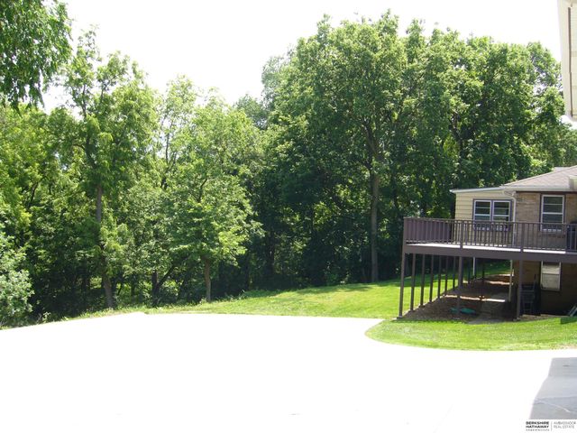 707 N Bellevue Boulevard, Bellevue, NE 68005