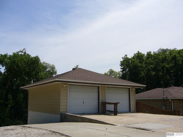 707 N Bellevue Boulevard, Bellevue, NE 68005