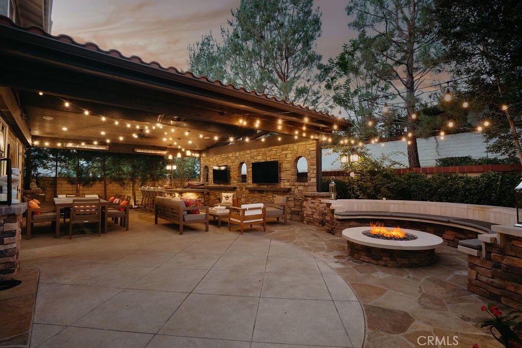 2555 Reynolds Drive, Tustin, CA 92782 — exterior