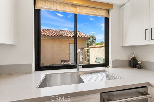 78 Sunrise Drive, Rancho Mirage, CA 92270