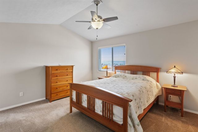 8553 N James Dr, Spokane, WA 99208