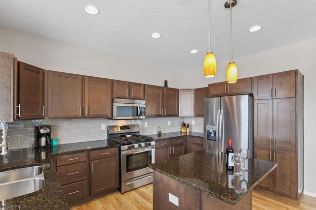 8553 N James Dr, Spokane, WA 99208