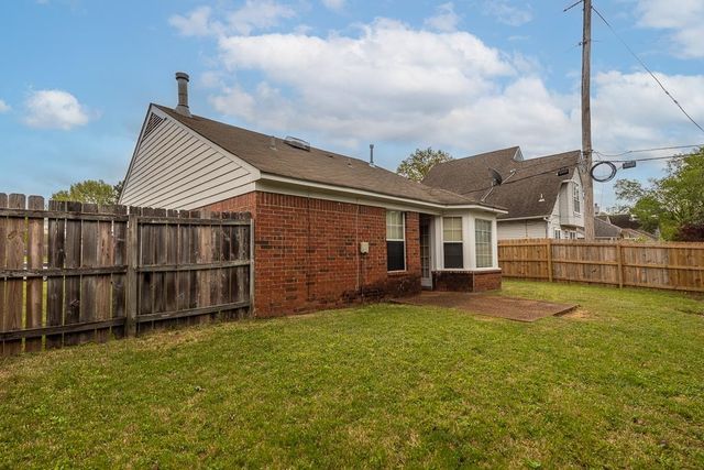 859 TIMBER TRACE DR, Memphis, TN 38018