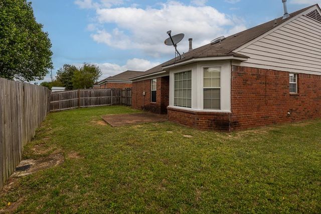 859 TIMBER TRACE DR, Memphis, TN 38018