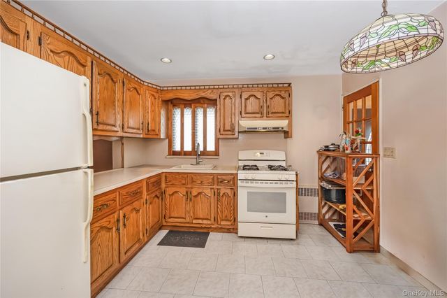 7-03 147 Street, Whitestone, NY 11357