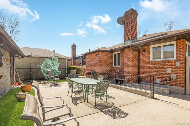 7-03 147 Street, Whitestone, NY 11357