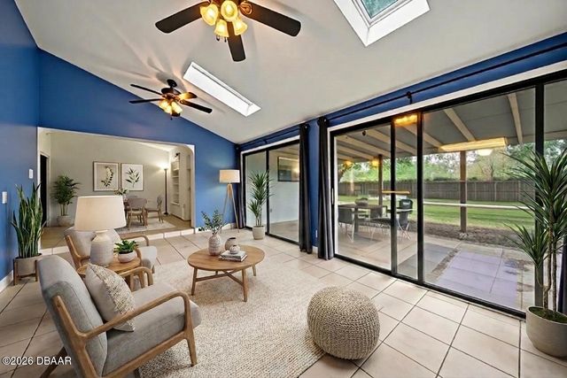 2008 Houndslake Drive, Winter Park, FL 32792