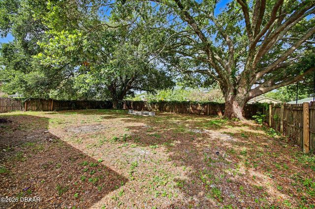 2008 Houndslake Drive, Winter Park, FL 32792