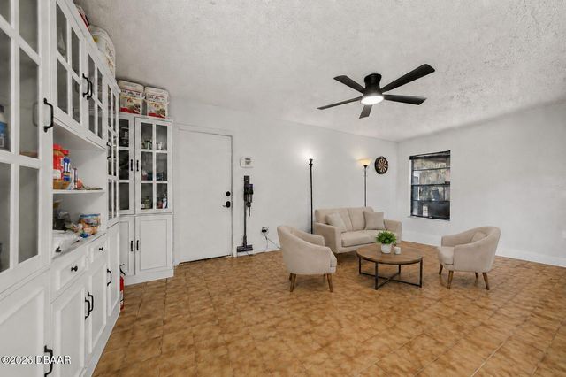 2008 Houndslake Drive, Winter Park, FL 32792