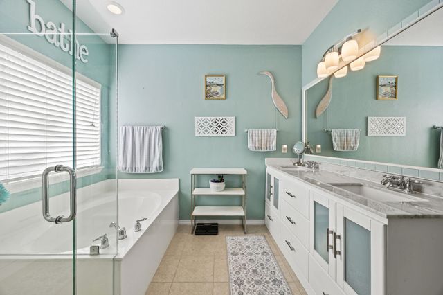 12717 Hannahsville Lane, Fort Worth, TX 76244