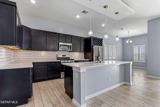 13110 EMERALD ISLE Street, El Paso, TX 79928