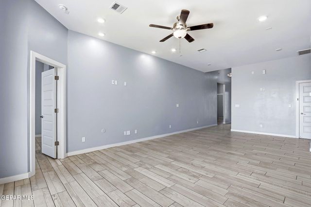 13110 EMERALD ISLE Street, El Paso, TX 79928