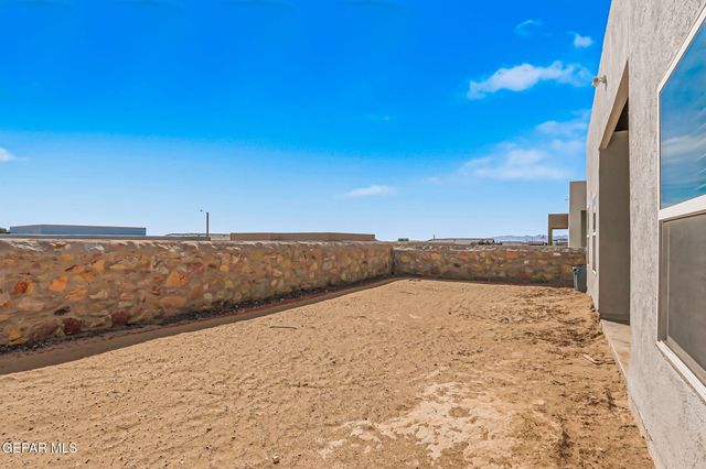 13110 EMERALD ISLE Street, El Paso, TX 79928