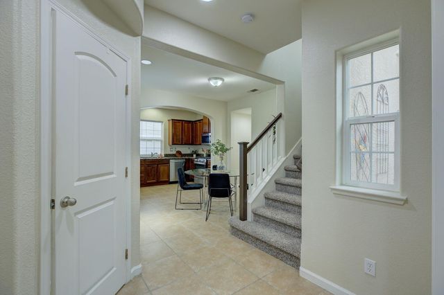 88 Talmont Cir, Roseville, CA 95678