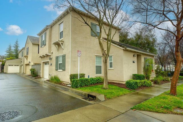 88 Talmont Cir, Roseville, CA 95678