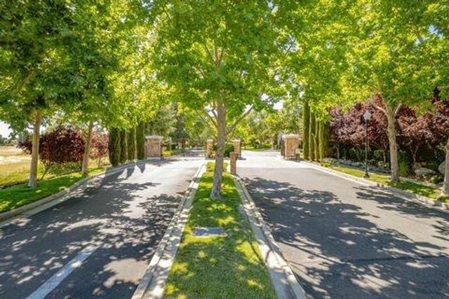 88 Talmont Cir, Roseville, CA 95678