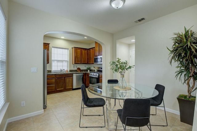 88 Talmont Cir, Roseville, CA 95678