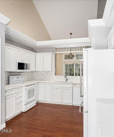 108 Lake Hickory Court, Cary, NC 27519