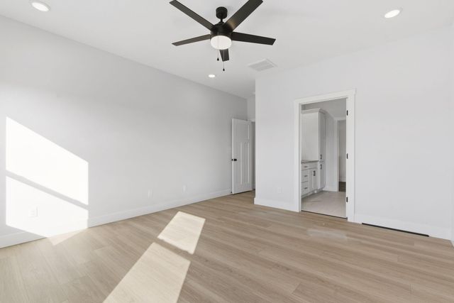 2620 W Webb Road, Ozark, MO 65721