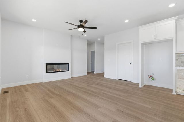 2620 W Webb Road, Ozark, MO 65721