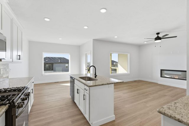 2620 W Webb Road, Ozark, MO 65721