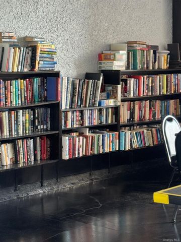 666 Shore Road, Long Beach, NY 11561