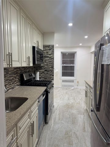 666 Shore Road, Long Beach, NY 11561