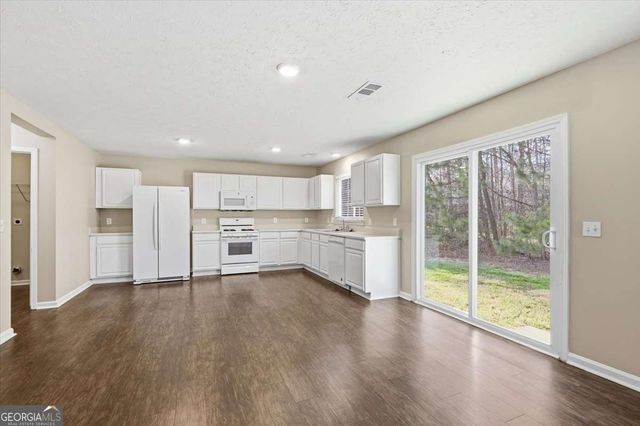 574 Leaflet Ives Drive, Lawrenceville, GA 30045