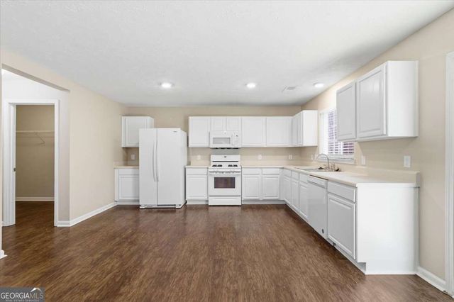 574 Leaflet Ives Drive, Lawrenceville, GA 30045