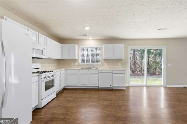 574 Leaflet Ives Drive, Lawrenceville, GA 30045