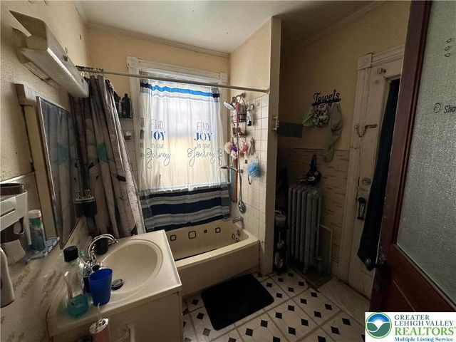 219 South Madison, Allentown City, PA 18102