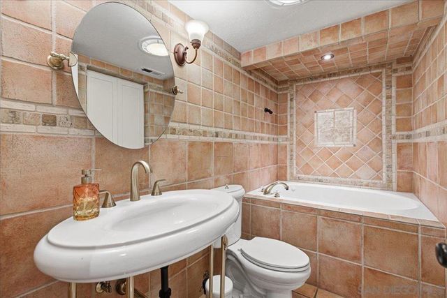 701 Kettner Blvd 16, San Diego, CA 92101