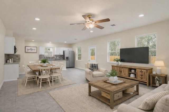 4947 Leamathew Street, Houston, TX 77045