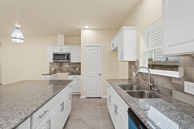 4947 Leamathew Street, Houston, TX 77045