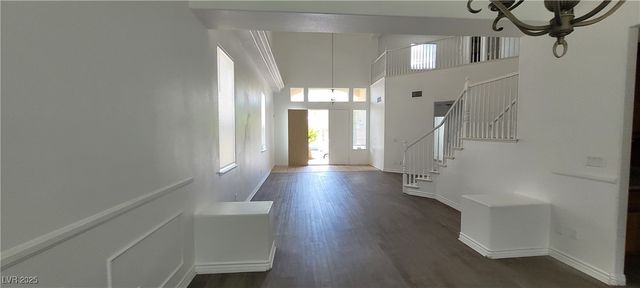 4798 Luna Ridge Court, Las Vegas, NV 89129