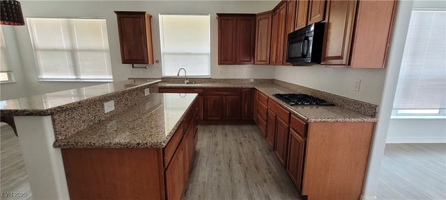 4798 Luna Ridge Court, Las Vegas, NV 89129