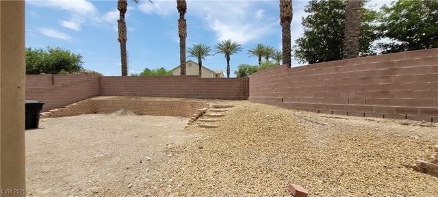 4798 Luna Ridge Court, Las Vegas, NV 89129