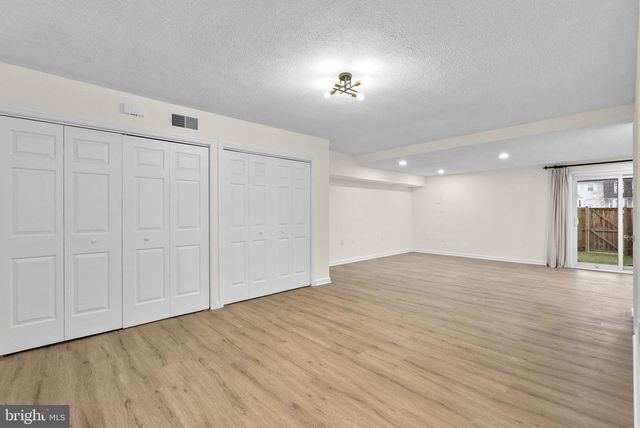 10637 CAMPUS WAY S, Upper Marlboro, MD 20774