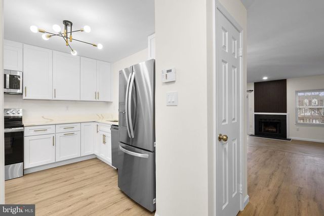 10637 CAMPUS WAY S, Upper Marlboro, MD 20774