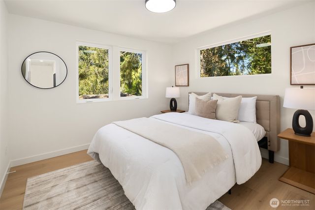 7330 25th Avenue NW, Seattle, WA 98117