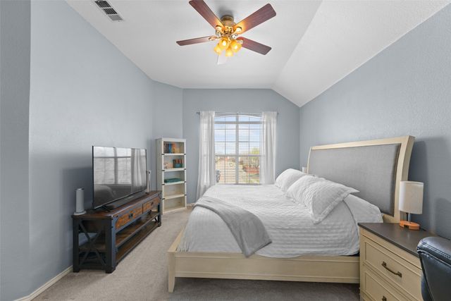 5649 Norris Drive, The Colony, TX 75056