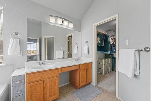 5649 Norris Drive, The Colony, TX 75056