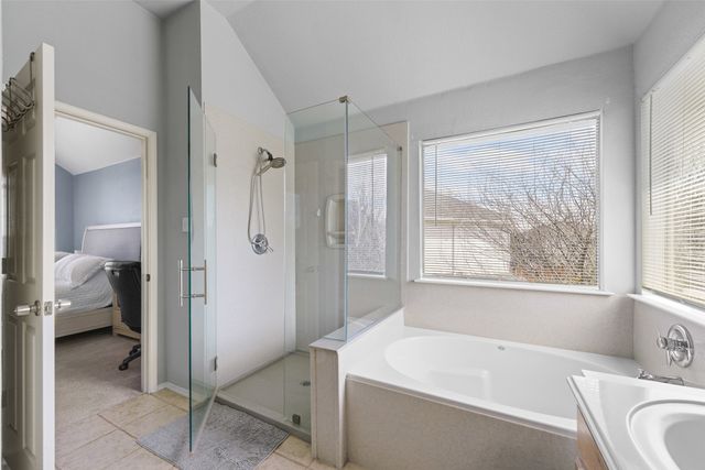 5649 Norris Drive, The Colony, TX 75056