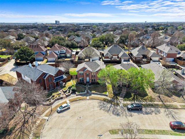 5649 Norris Drive, The Colony, TX 75056