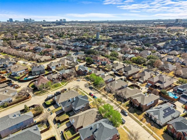 5649 Norris Drive, The Colony, TX 75056